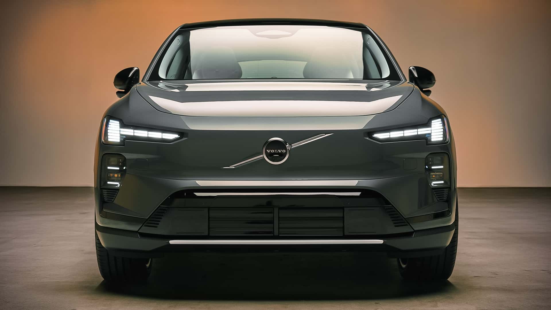 2027 Volvo EX60 Priced Below Plug-In Hybrid XC60, Signaling a Major EV Battery Cost Milestone