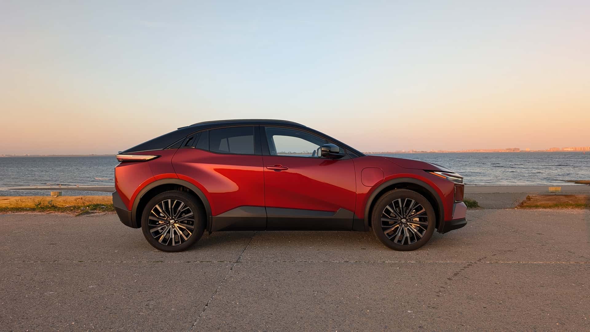 What EV Skeptics Demand in an Electric Car: Key Requirements for Battery Engineers
